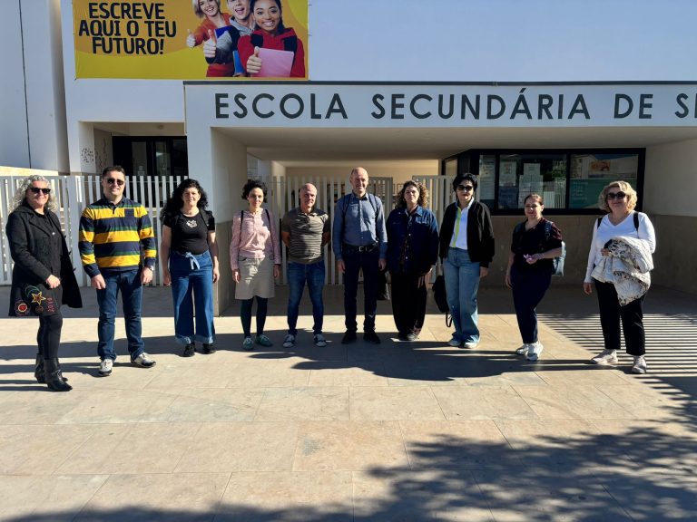 Projeto Transnacional / Erasmus+ “EMPOWERING STUDENTS IN GREEN SENSING THROUGH AI AND VISUAL ARTS” [vídeos]