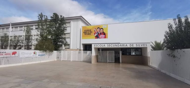 Informação aos alunos e Encarregados de Educação – Exame Nacional de Física e Química A (715)